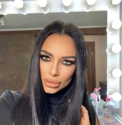 Deea fit escorte : lap dance