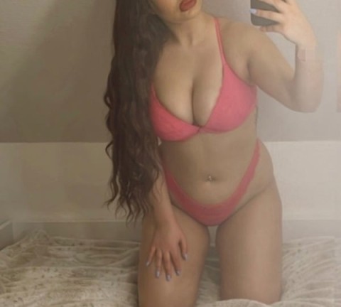 Escorte 2023 : buze senzuale