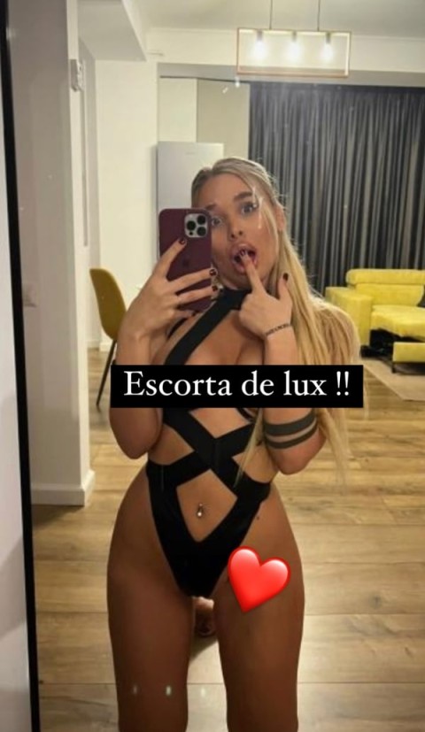 Escorte c de arges : escorta prima data la escorta