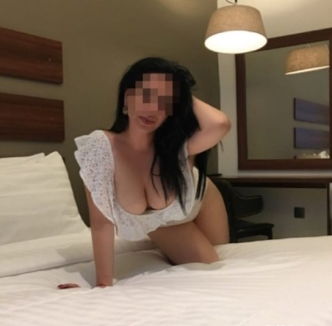 Escorte m : curve din cluburi