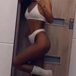 Escorte militari rezidence : sarut frantuzesc