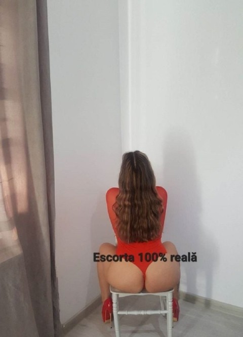 Futai cu doua | Escorte lumina
