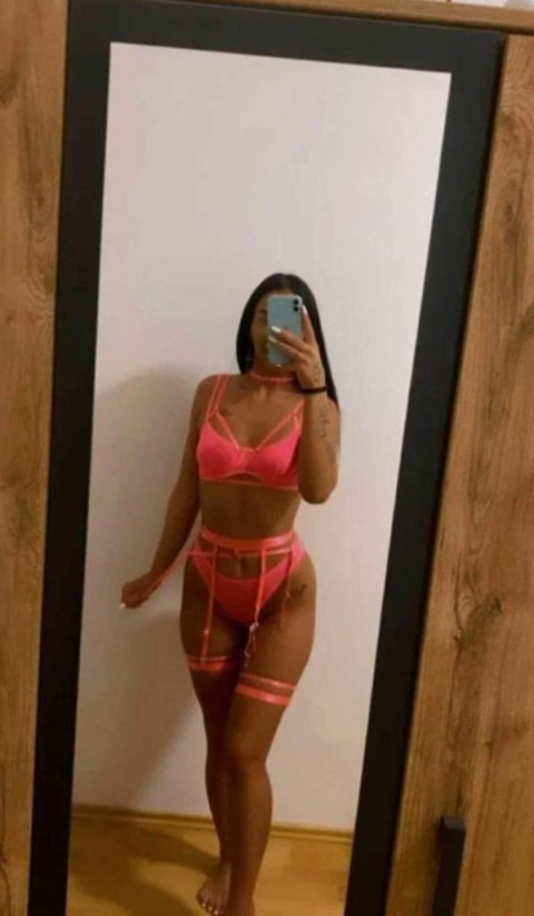 Futai cu frati si surori | Escorte sector 6 bucuresti