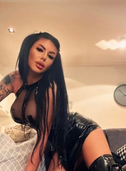 Futai cu liceene | Escorte sex romania