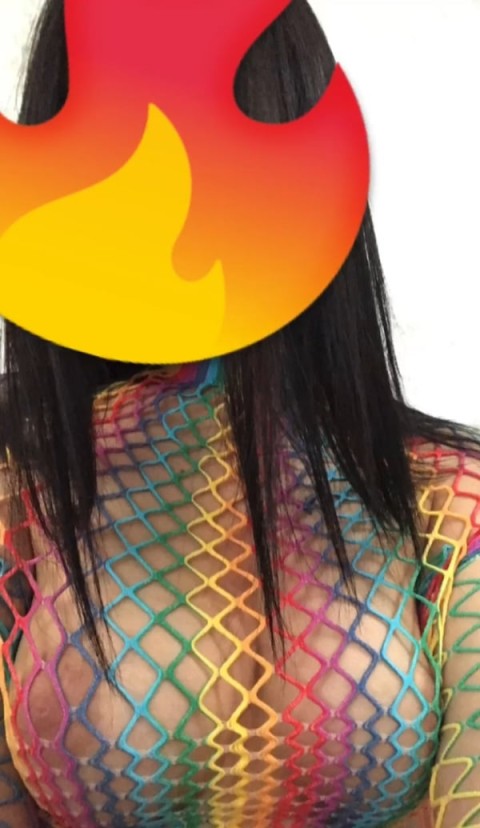 Futai prostituate în mașină | Escorte tinere