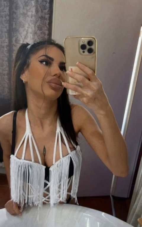 Matrimoniale Strehaia – Escorte Travestiti