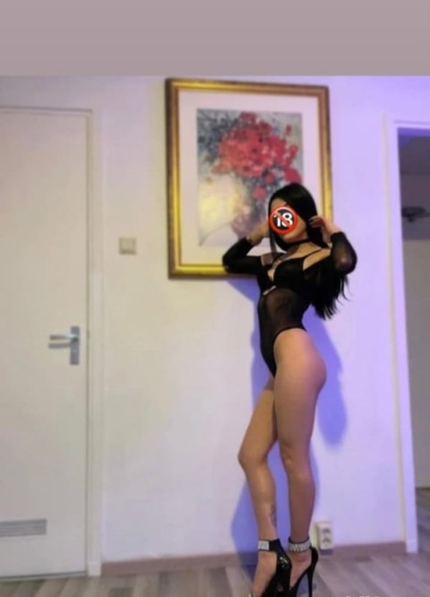 Public 24 Slatina Matrimoniale – Strap On