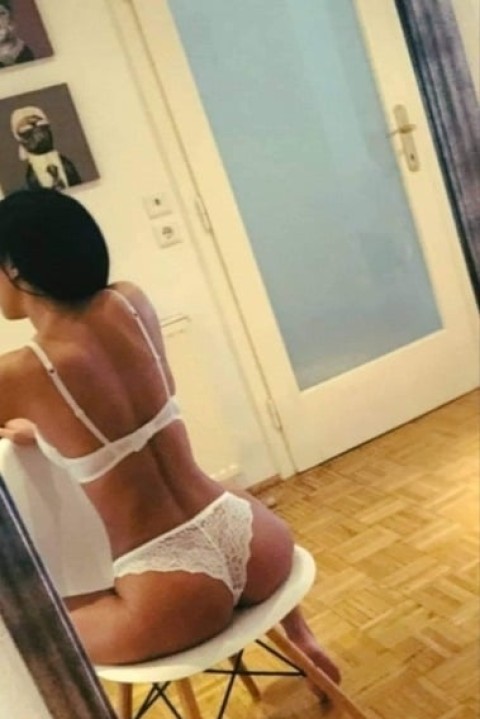 Romanian escorte : stapane nimfomane