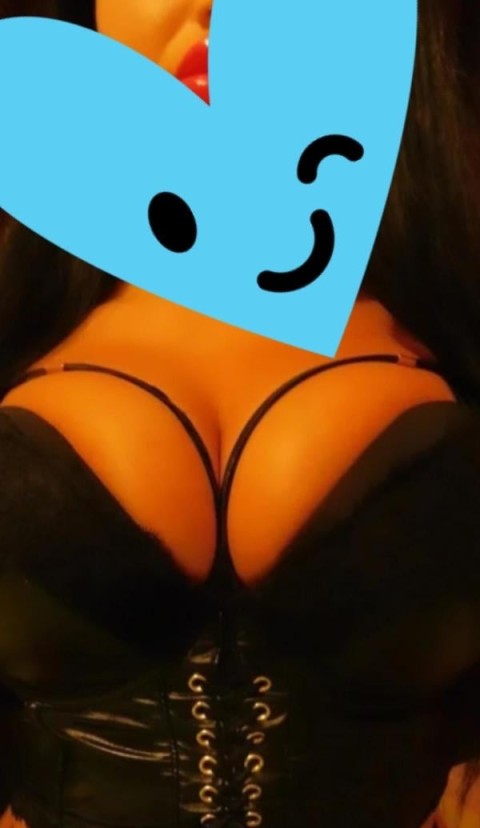 Sex cu bunicute ~ matrimoniale sector 4