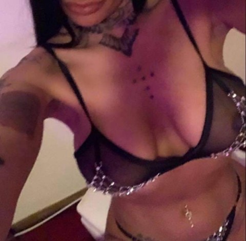 Sex cu vibratoare ~ matrimoniale 60 ani