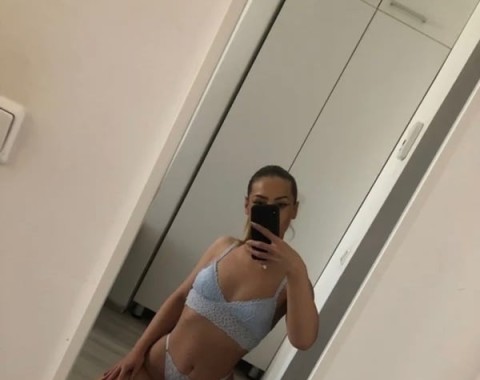Sex total gratuit ~ femei grase matrimoniale