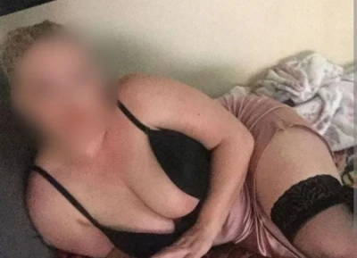 Siteuri escorte : filme cu curve mature